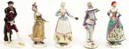 Fünf Porzellanfiguren der Commedia dell'Arte