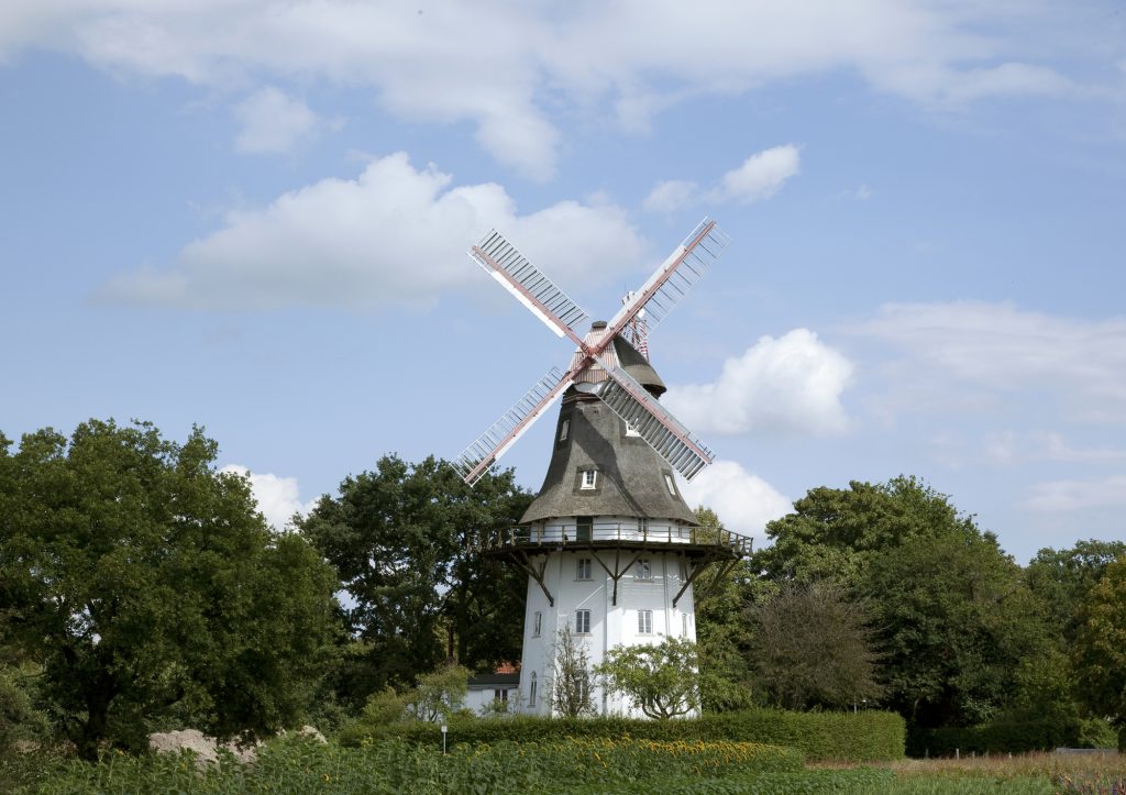 Mühle Oberneuland mit Flügeln