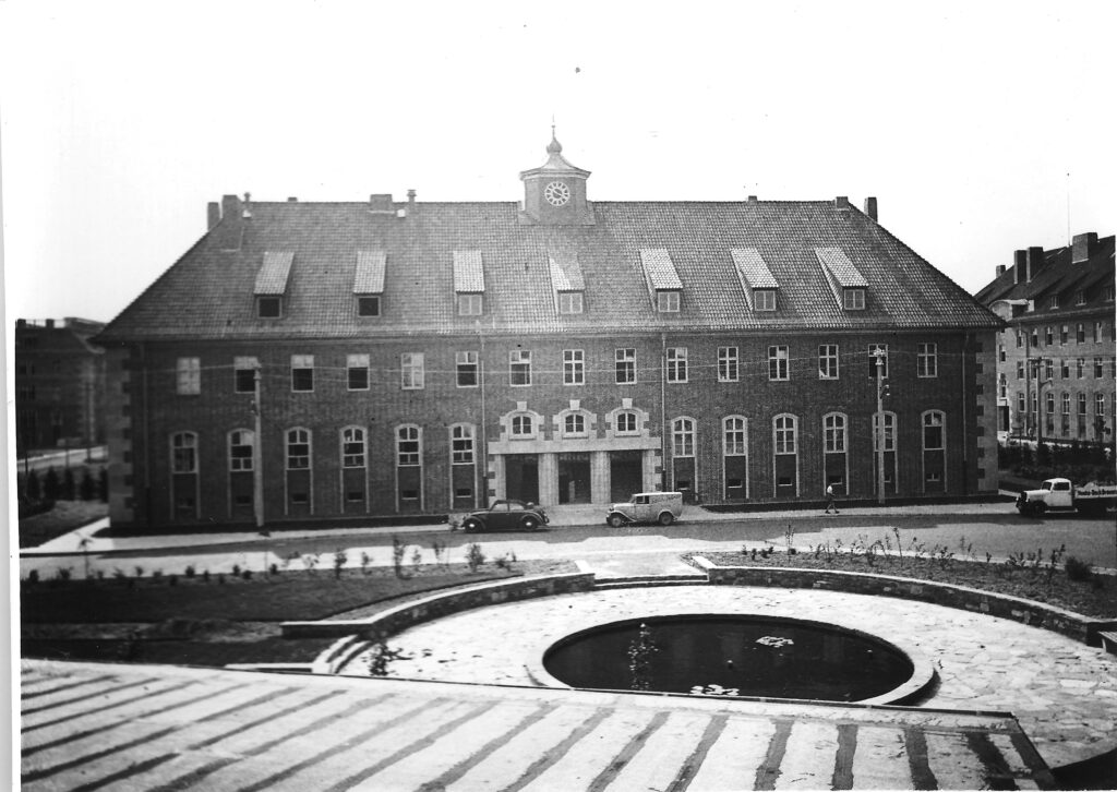 schwarz-weiß-Foto der Lettow-Vorbeck-Kaserne in der Bremer Vahr