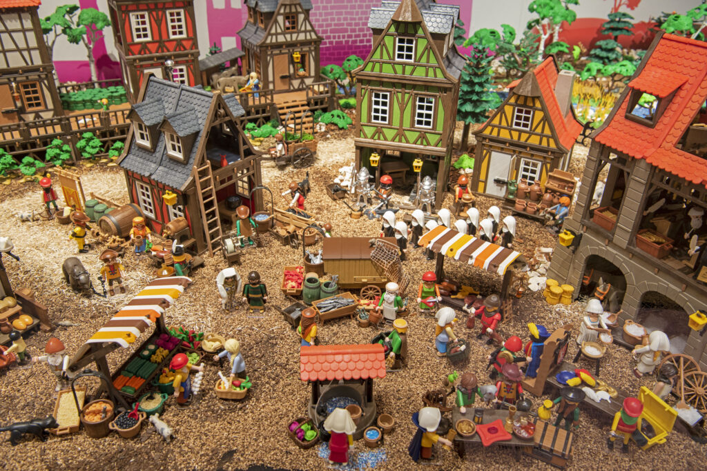 Playmobilszene: Markt in einer mittelalterlichen Stadt